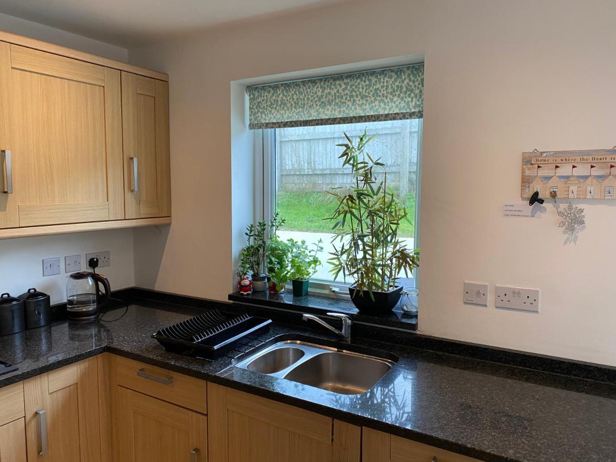 Ohana House - Unbeatable Location - Uk'S Best Beaches New Quay エクステリア 写真